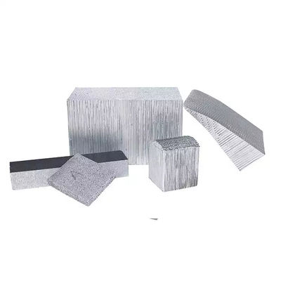 سطح صاف آلومینیوم عسل گازی اندازه سلول سفارشی از 1.04mm تا 45mm