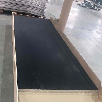 اندازه بیش از حد 2500mm طول آلومینیوم Honeycomb هسته برای ماشین آلات فیبر شیمیایی پانل اصلاح کننده