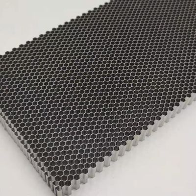 جوش نقطه ای 8.2mm اندازه سلول فلزی فولاد ضد زنگ Honeycomb هوا صاف کننده